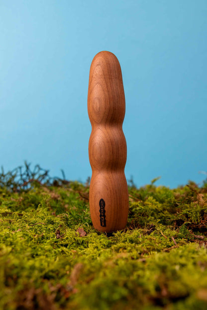 SUMMSI nuss Holzvibrator Holzdildo Moos Natur || Hoamatland Edition Holz-Knecht.at
