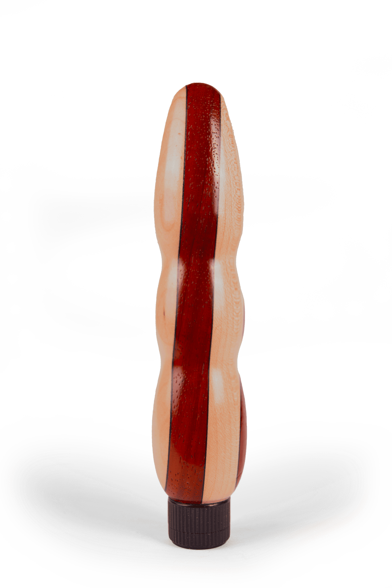 SUMMSI Holzvibrator Holzdildo Rossi Edition, handgefertigter Holzdildo von Holz-Knecht, aus hochwertigem rotem Naturholz für ein intensives Erlebnis.