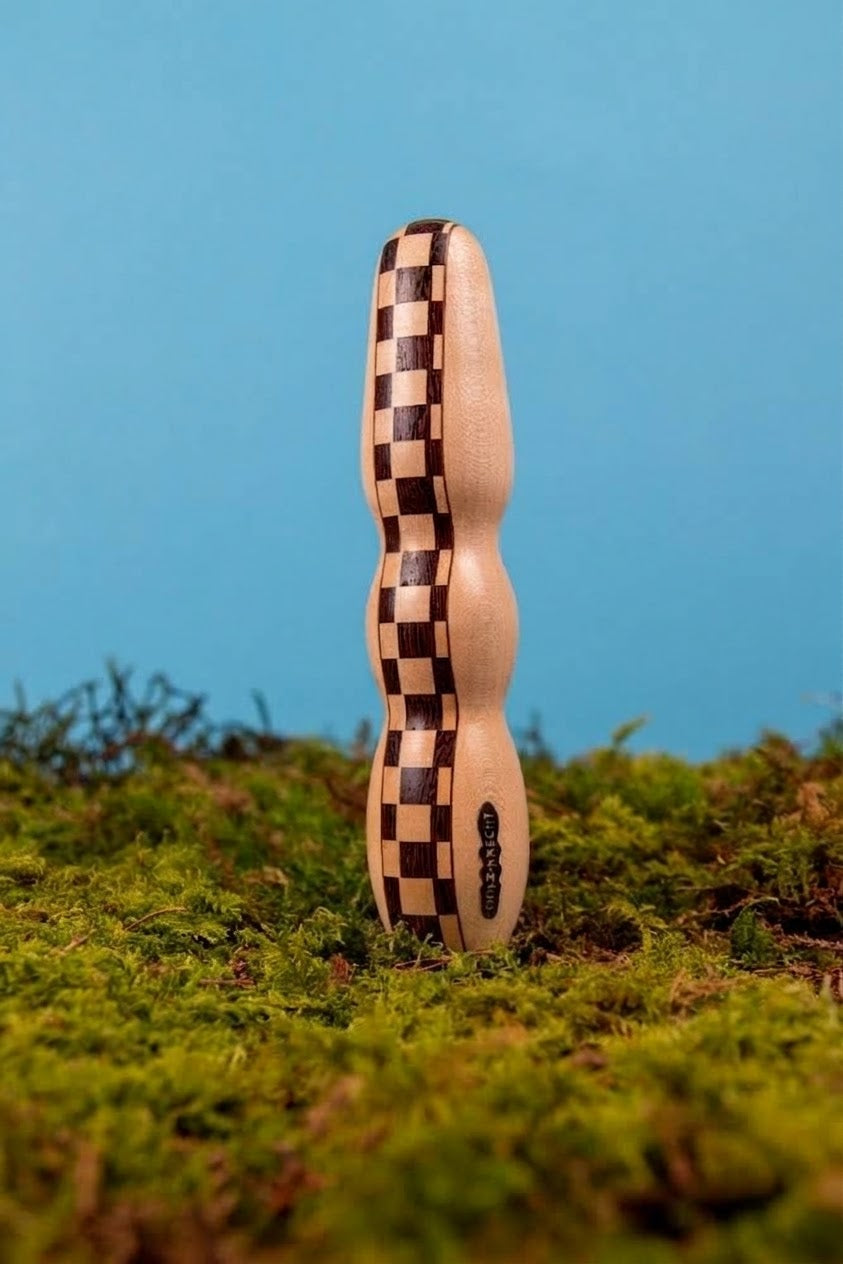 SUMMSI Chessy Holzvibrator Holzdildo Moos Natur || Signature Edition Holz-Knecht.at