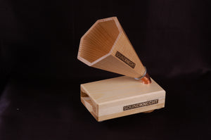 SOUNDKNECHT Esche || Handy Mobilephone Holz Verstärker || Sound Wood Gadget handmade by HOLZKNECHT.